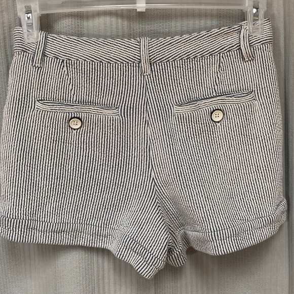 Marc by Marc Jacobs Size 2 Shorts - Picture 2 of 5